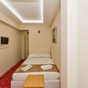 Maral Otel